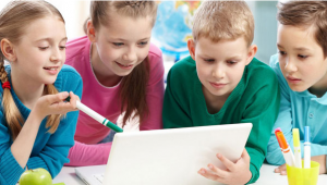 Học lập trình từ nhỏ tốt cho tư duy logic của trẻ 