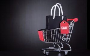 Chờ đợi các đợt giảm giá và săn mã khuyến mãi