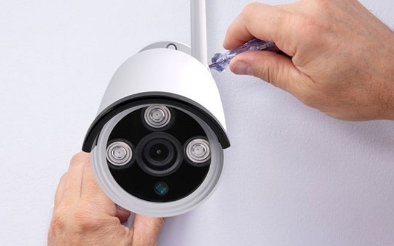 Cố định và lắp đặt camera chắc chắn